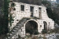 Kuća obitelji Ursić, Gornja Mala, Brela Gornja